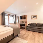 Alphof Stubaital Otel 4*