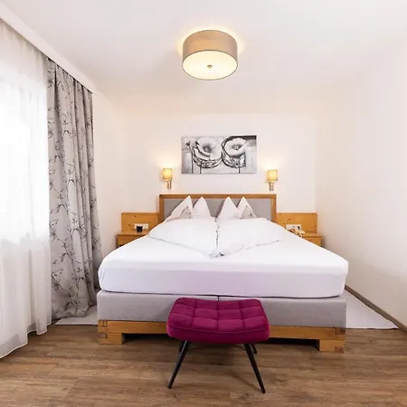 Alphof Stubaital Hotel