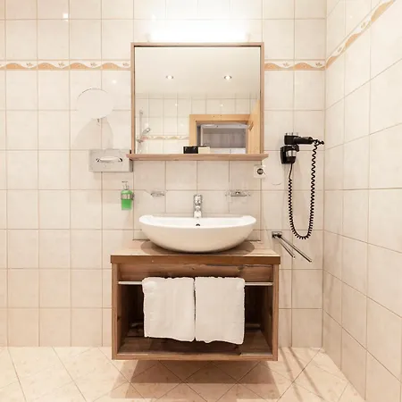 Alphof Stubaital Hotel Fulpmes