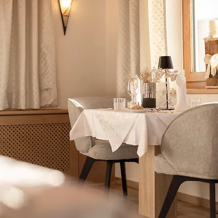 Hotel Alphof Stubaital 4*
