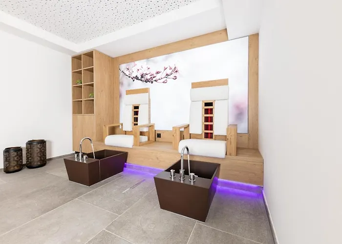 Alphof Stubaital Hotel 4*