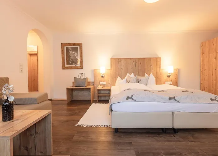 Alphof Stubaital Hotel 4*