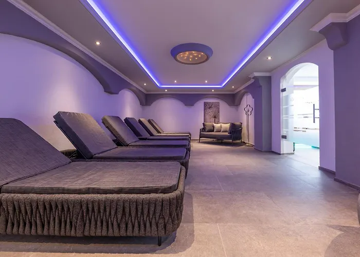 Hotel Alphof Stubaital 4*