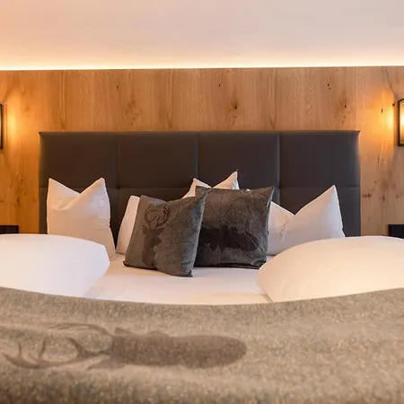 Alphof Stubaital Hotel