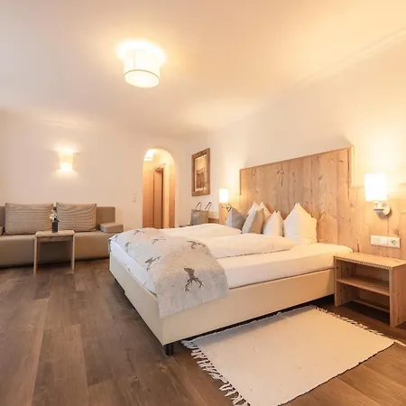 Alphof Stubaital Hotel